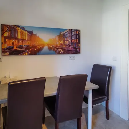 Jaenschwalde Apartment